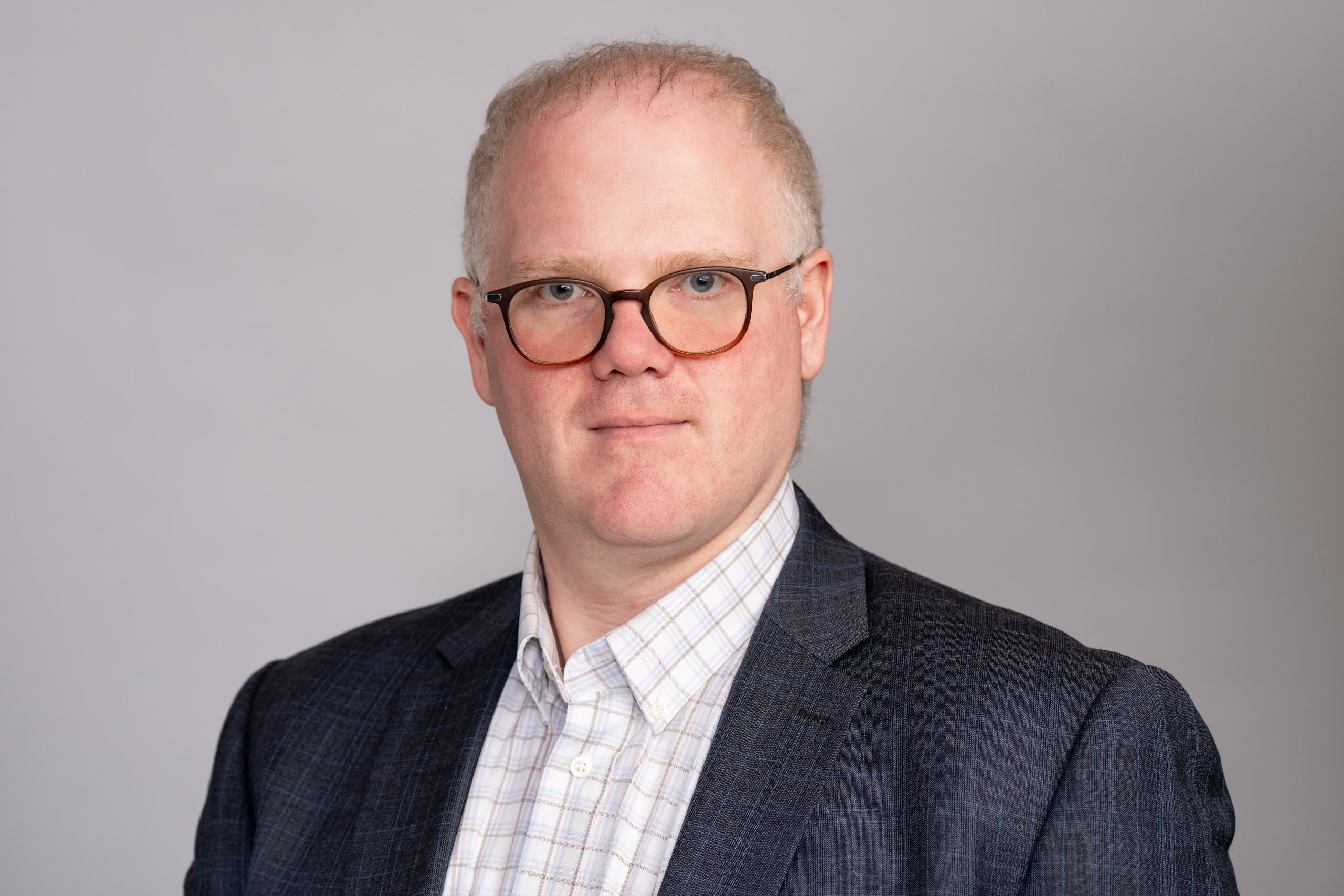 Headshot of Stephen Lavery